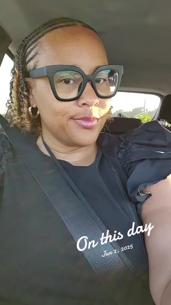 @adailydoseofsunshine