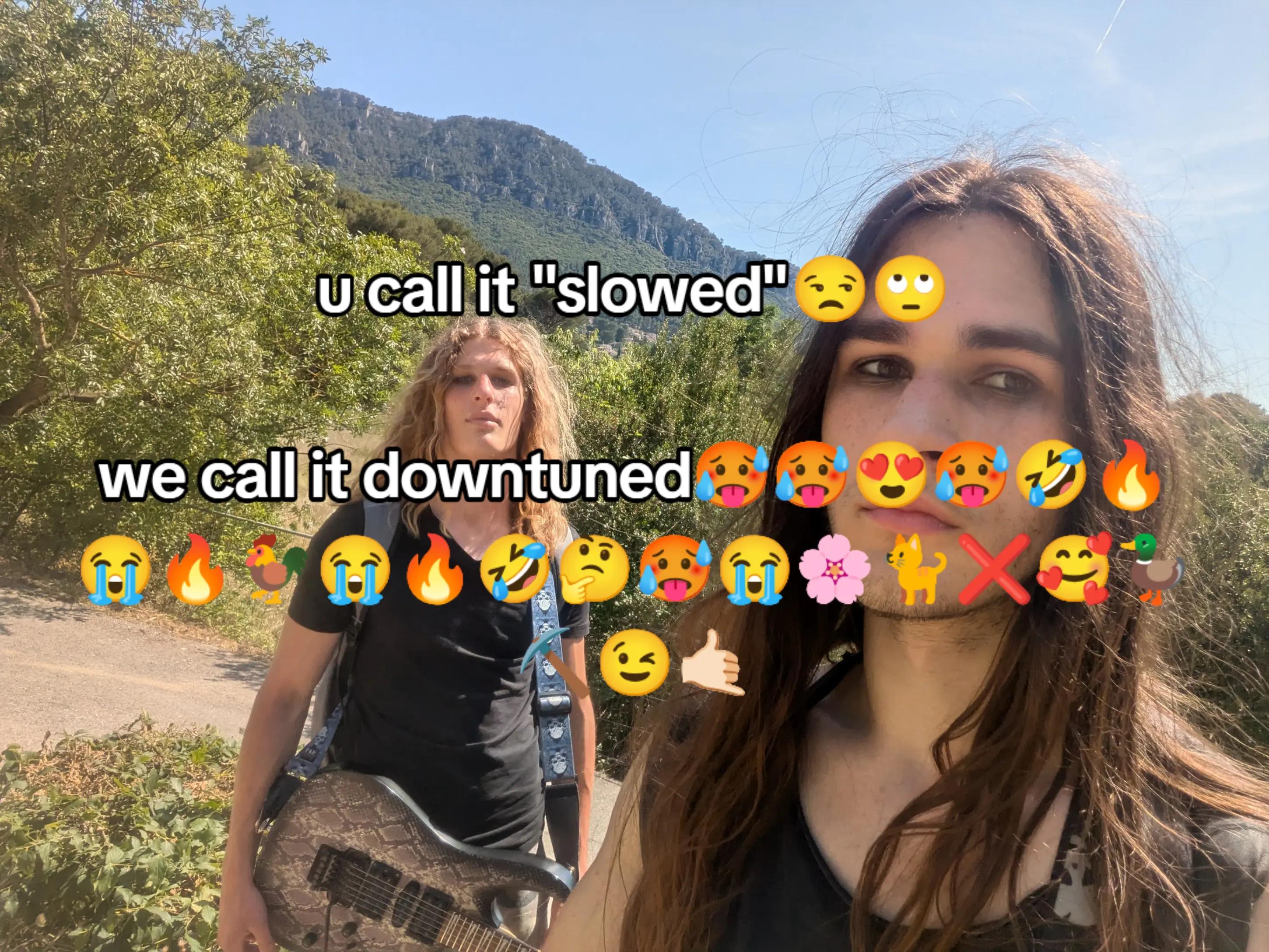 @&pi;wo