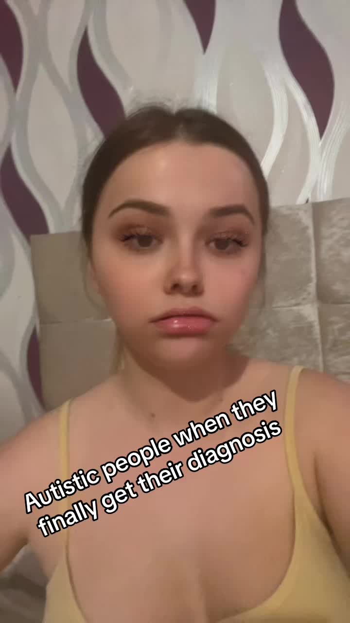 @Elliestoresx