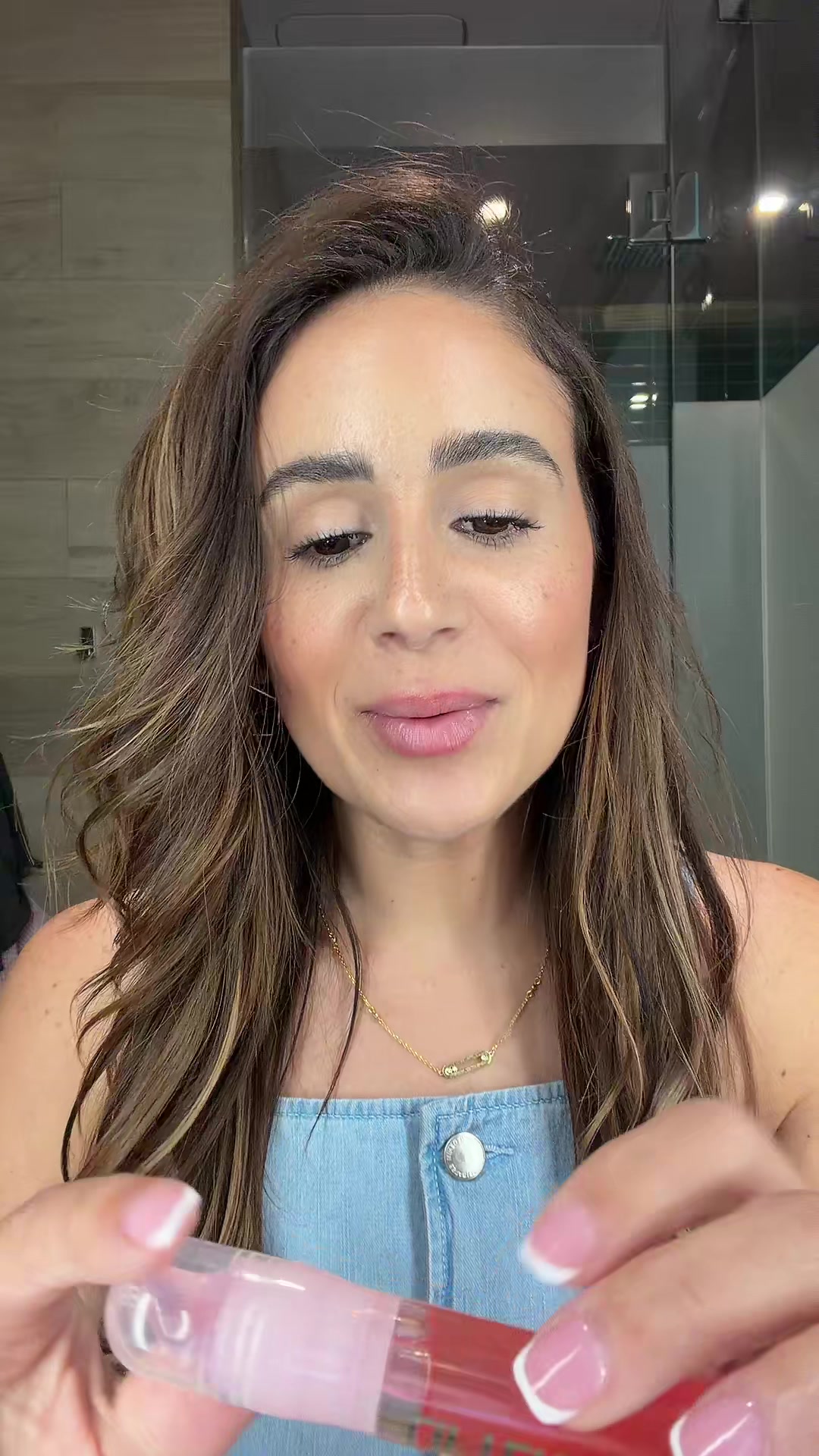 @Lynnette Lluveras