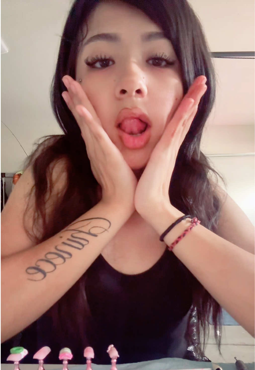 @j