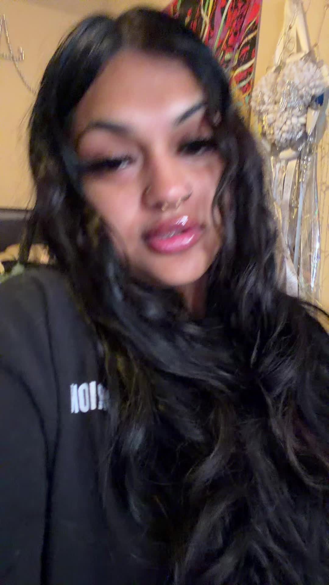 @Alyanna