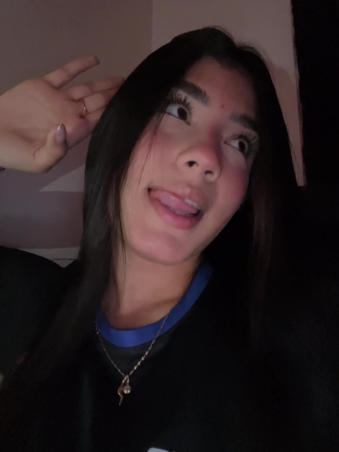 @Marianny