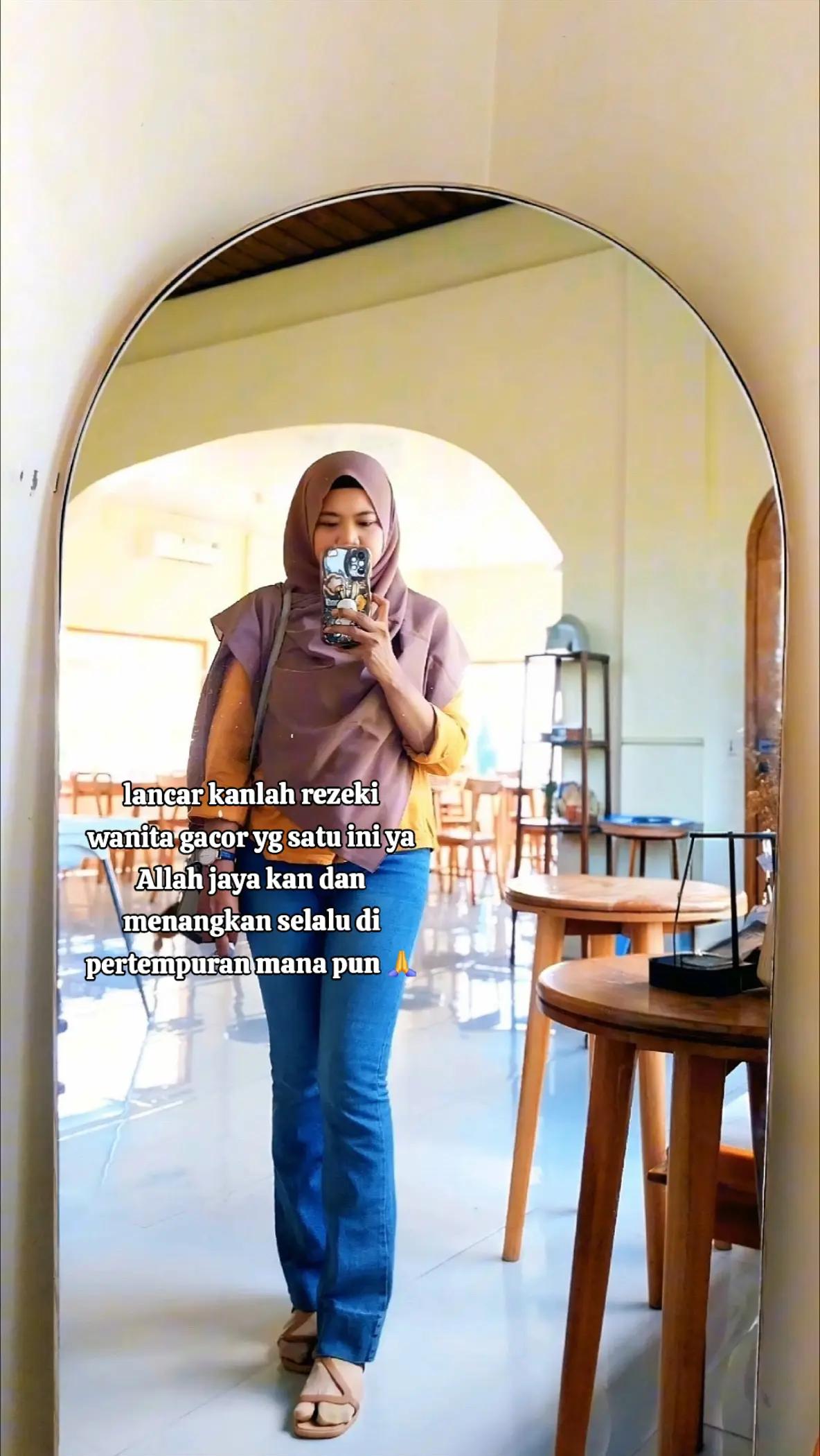 @indah_phinkan07 🦋