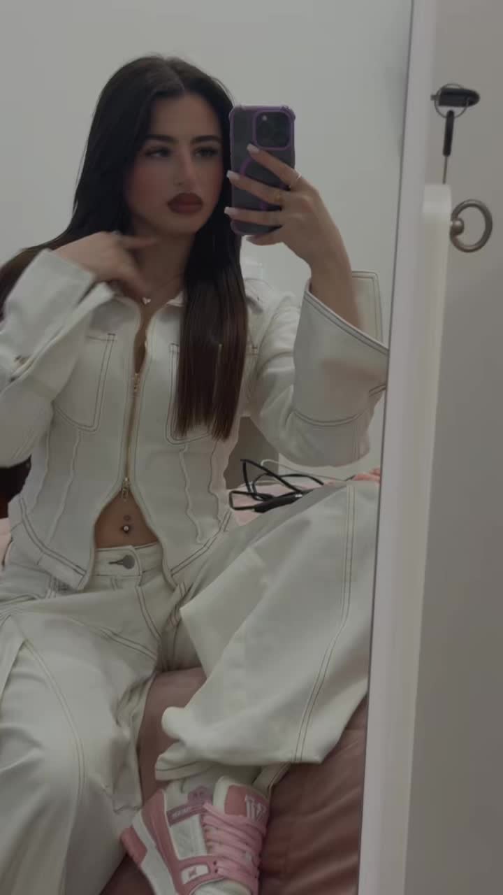 @noemy_1100