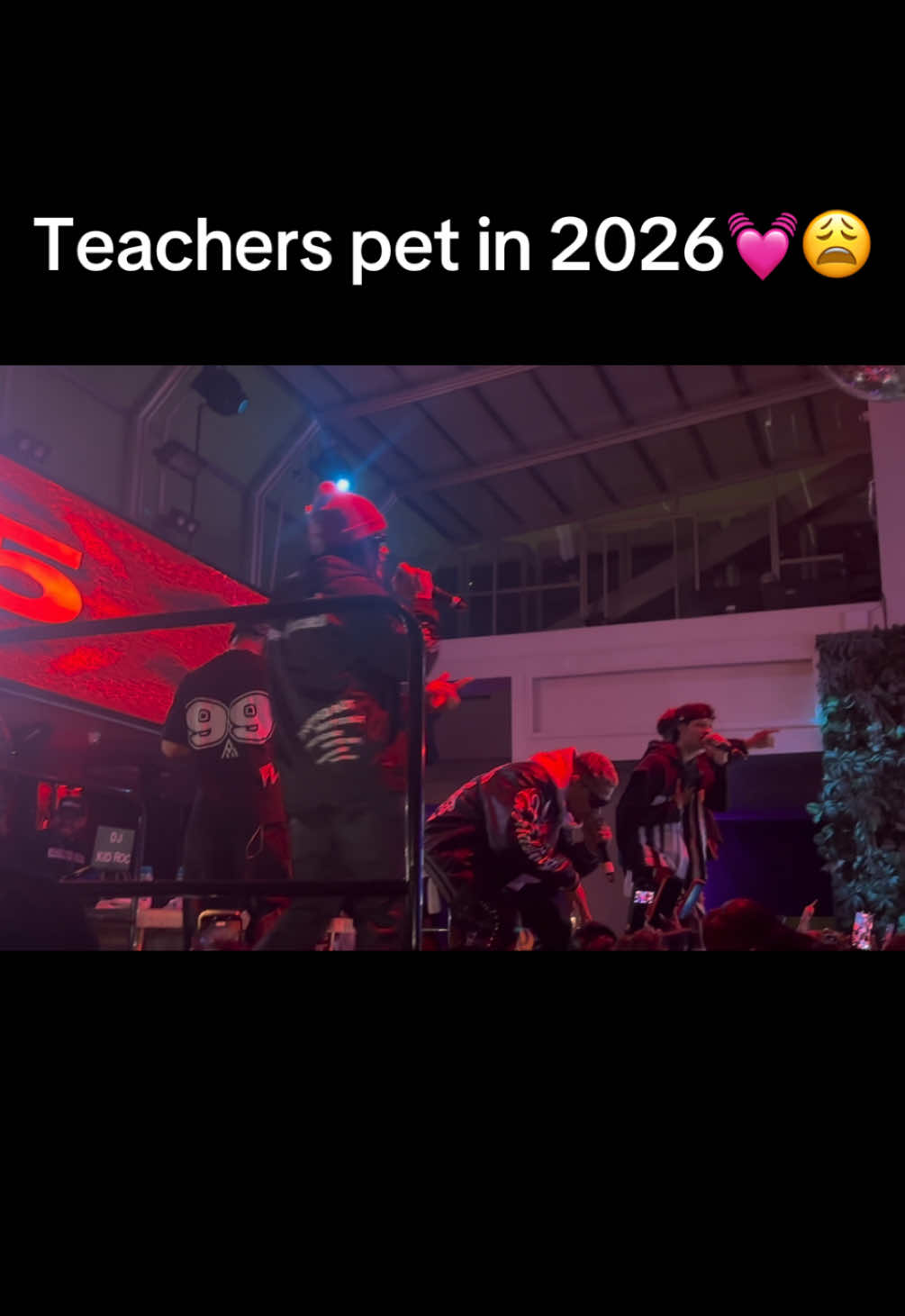 @V0NN3
