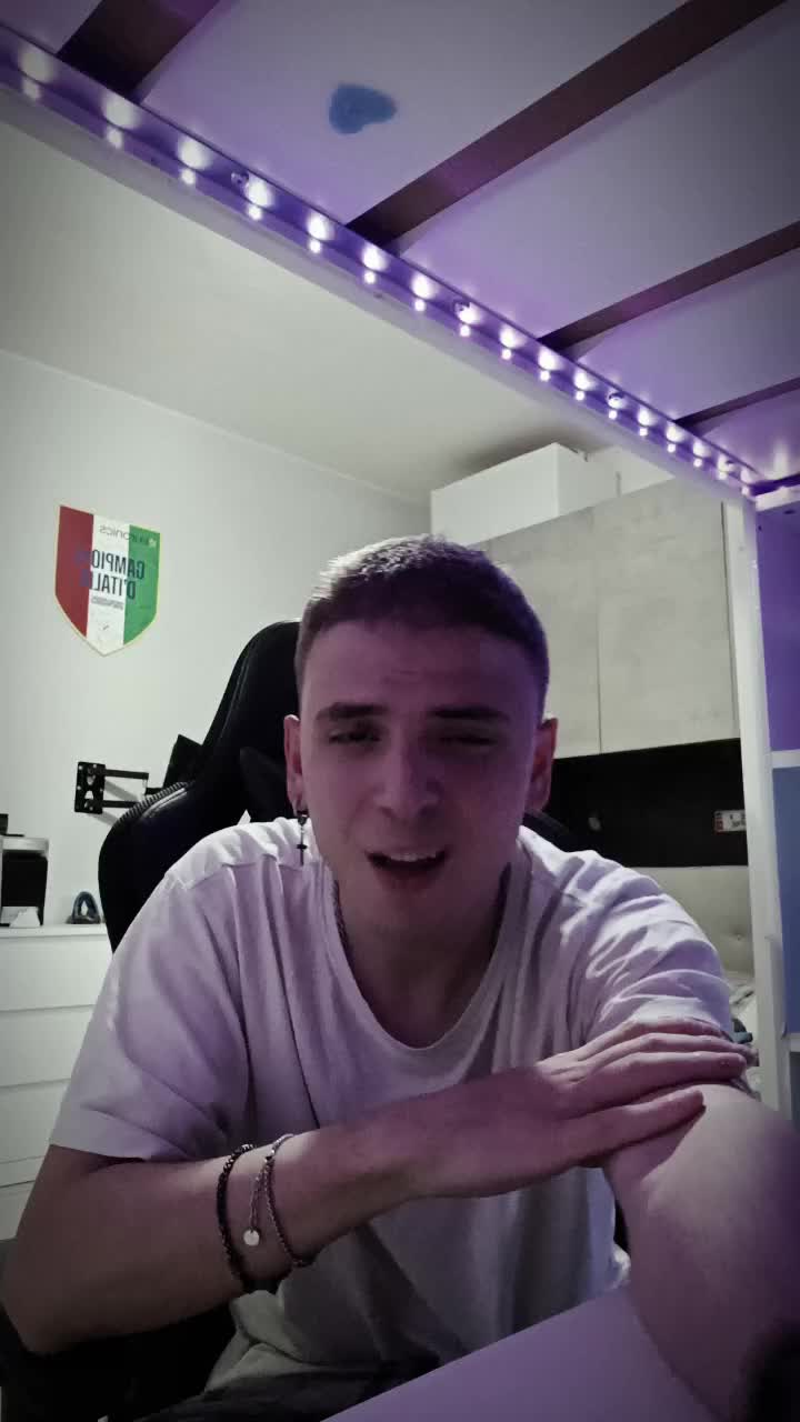 @22💙