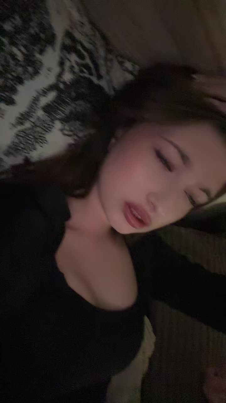 @skatril
