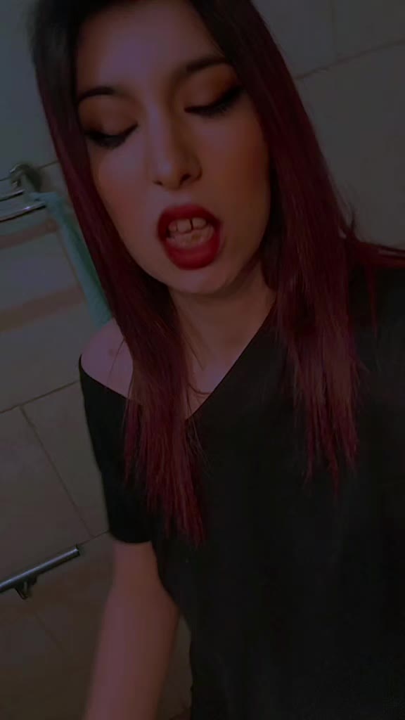 @Maleficent _ilary