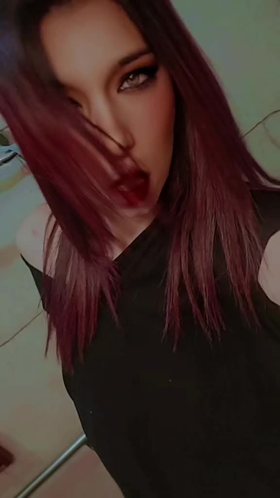 @Maleficent _ilary