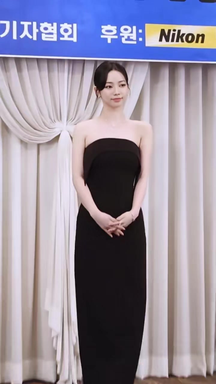 @pyupyu