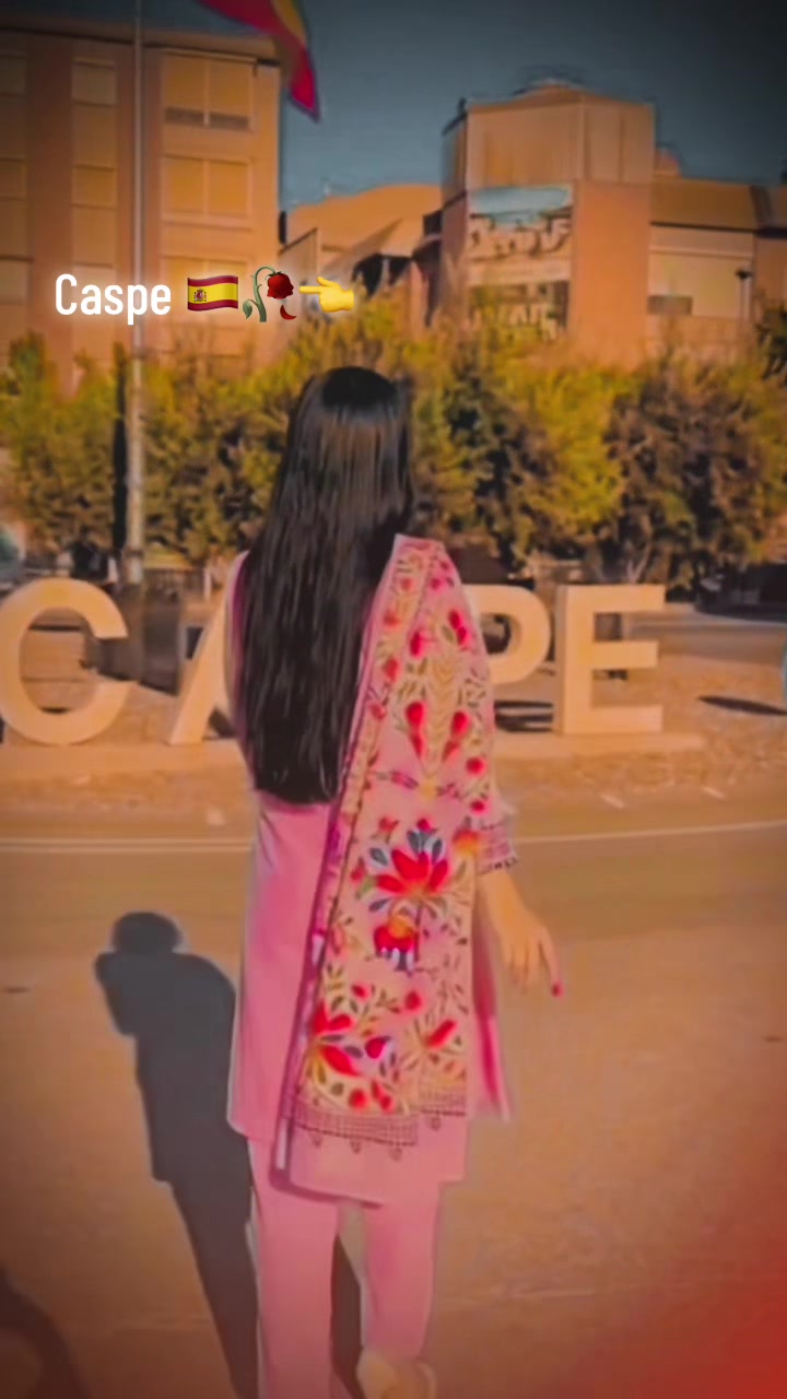 @🇵🇰🇪🇸عليزے🦅