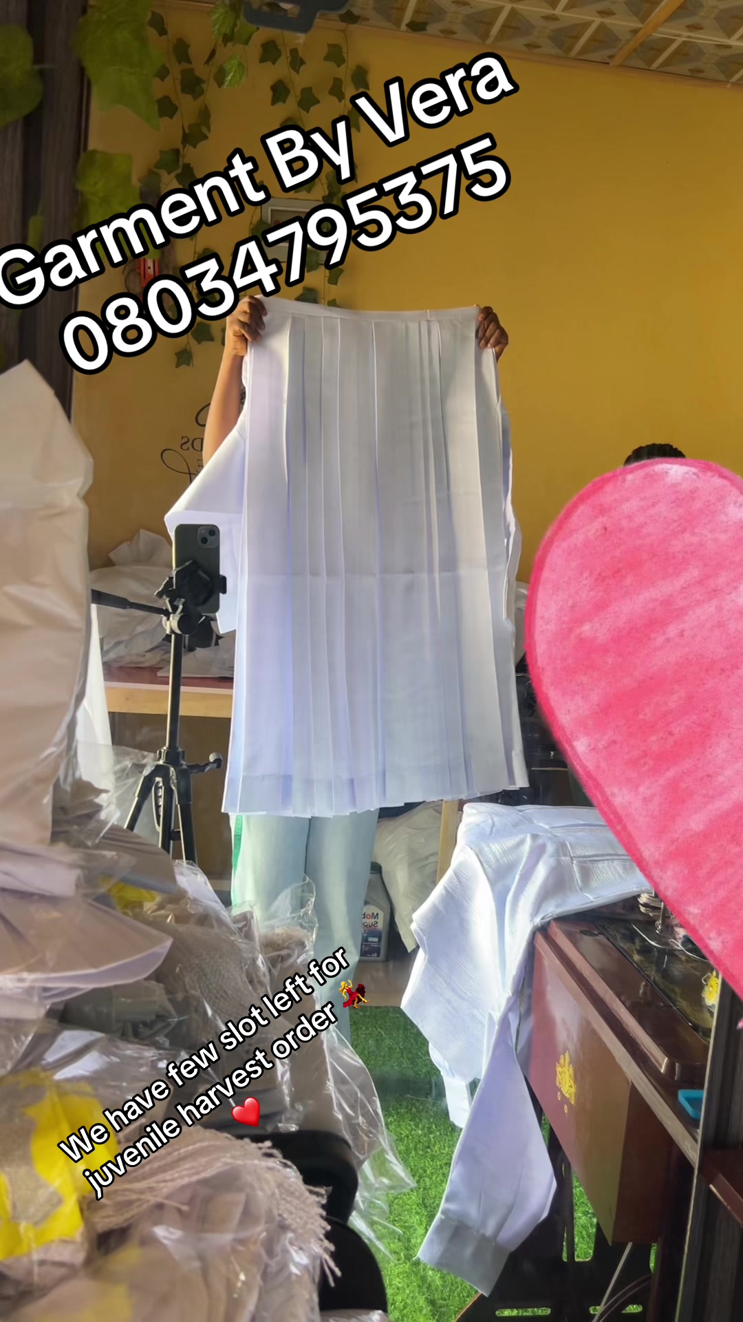 @GARMENT BY VERA