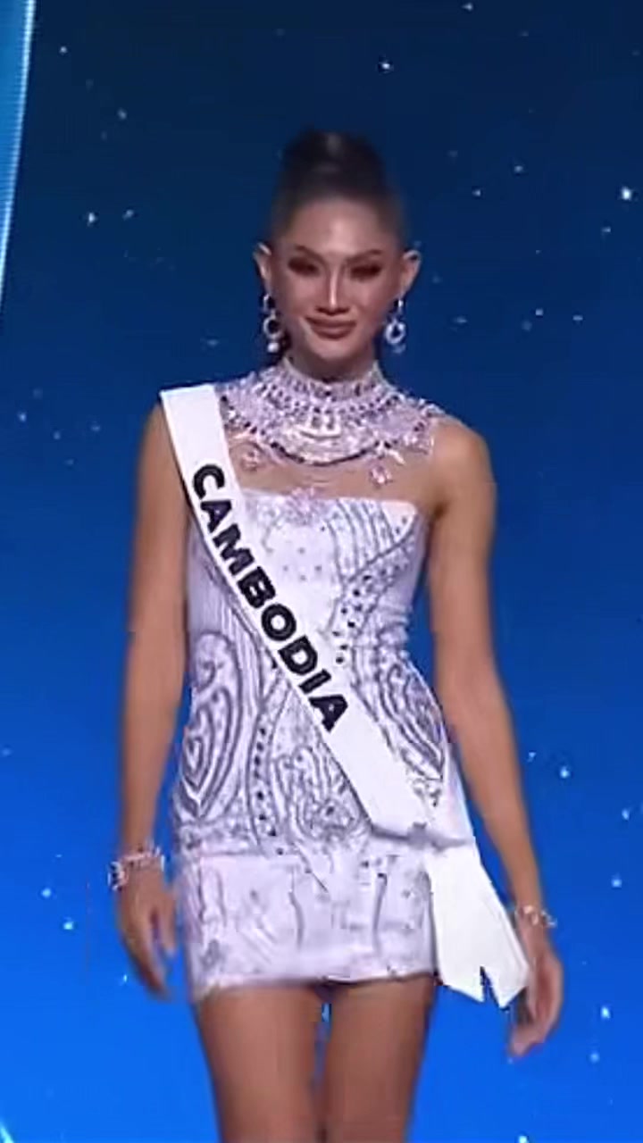 @QUEEN BEAUTY PAGEANT