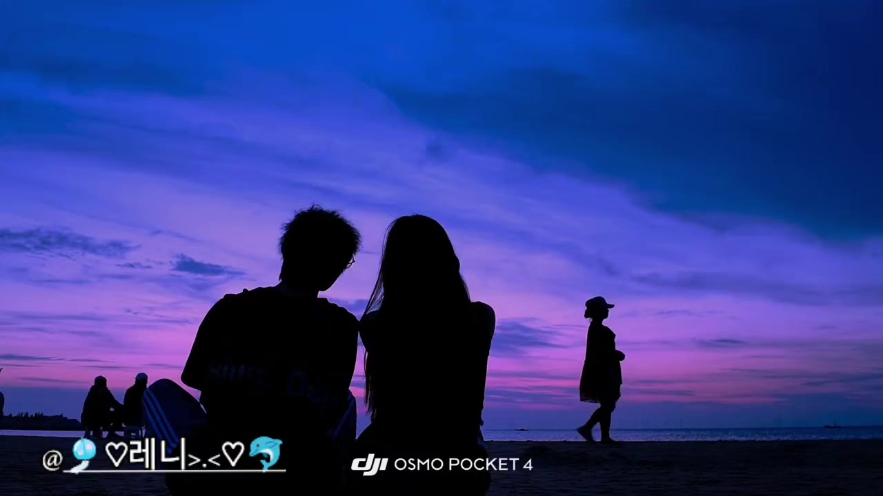 @๐โก๋ ๋>.<โก๐ฌ