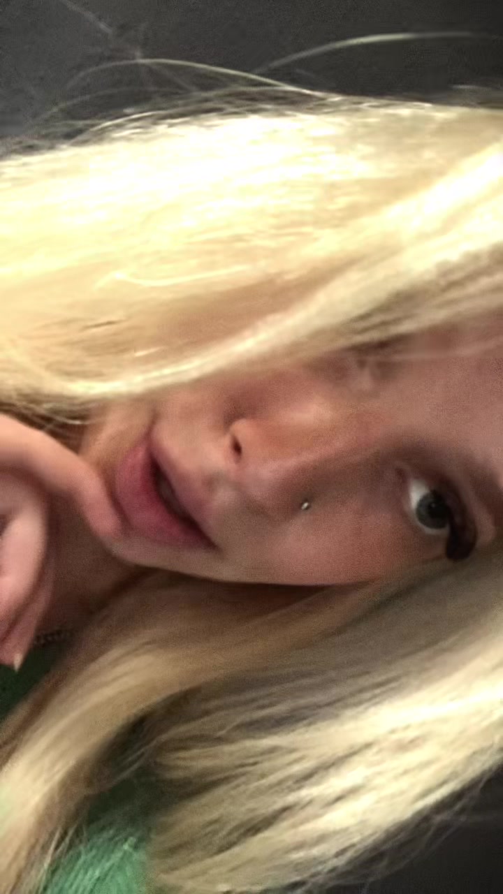 @ℒ𝒶𝓊𝓇𝒶🤍
