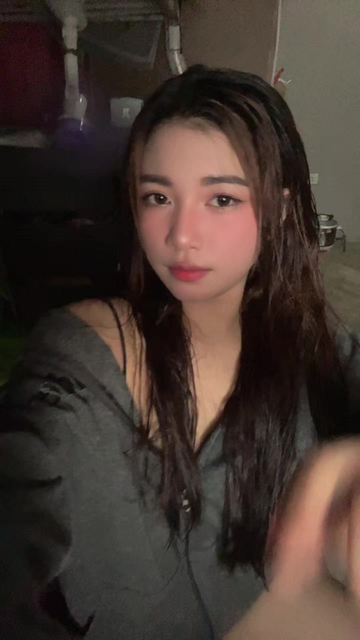 @Strawberryyy🍓