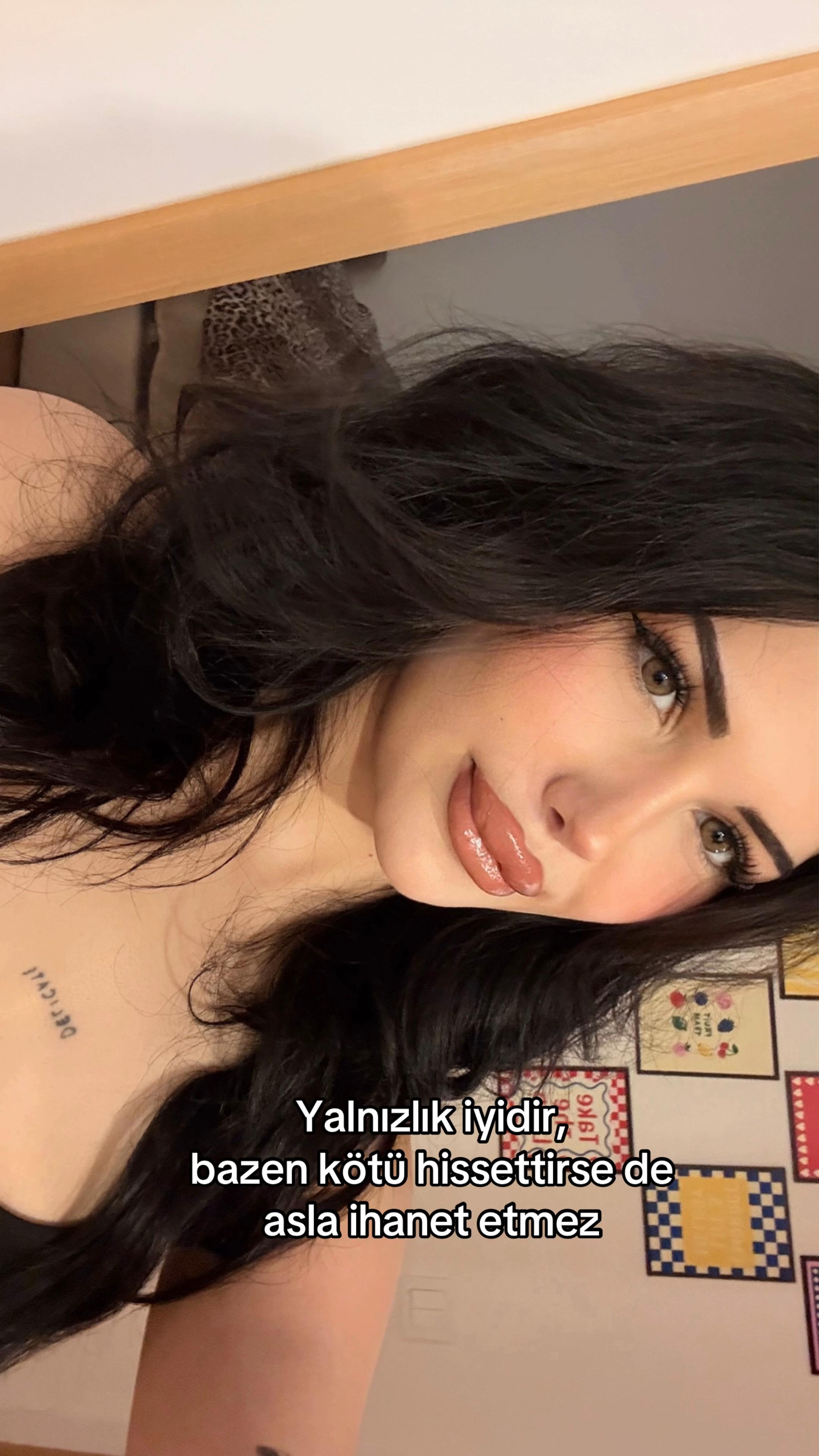 @𝐻.𝐶̧