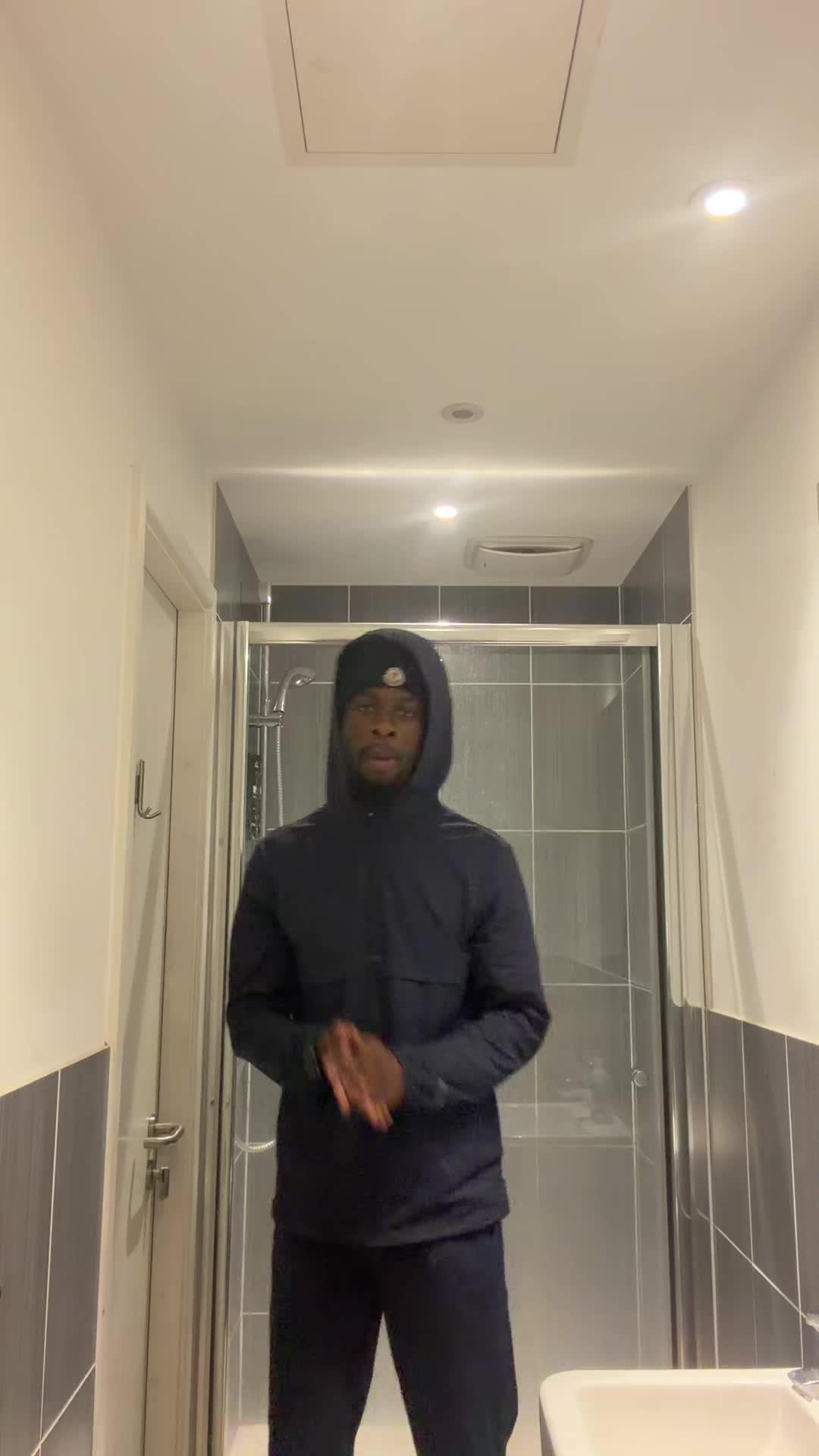 @manlikeap