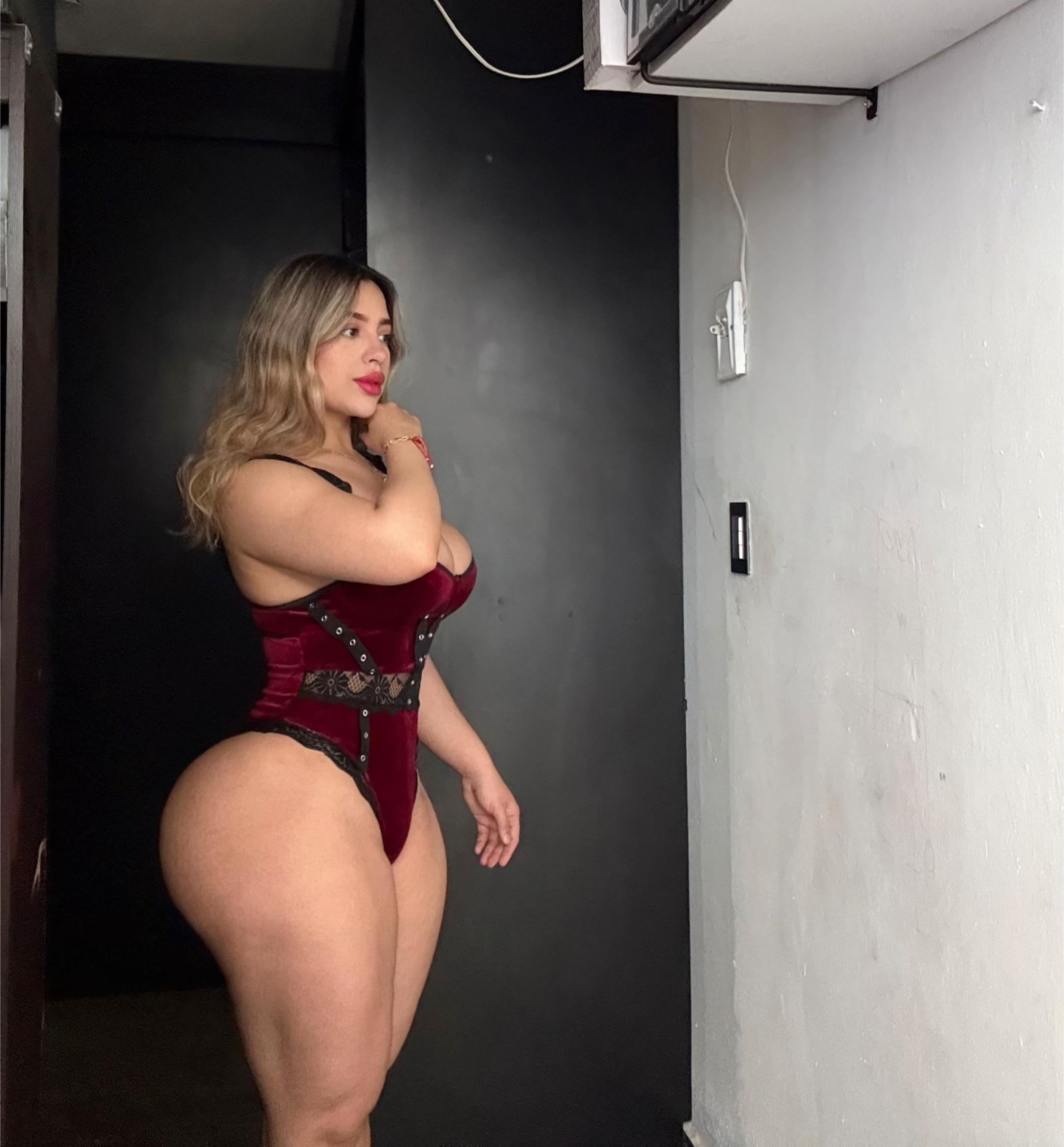 @Josseline