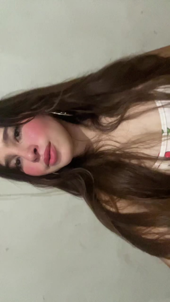 @𝔜𝔞𝔫𝔢𝔱𝔥 🕷️