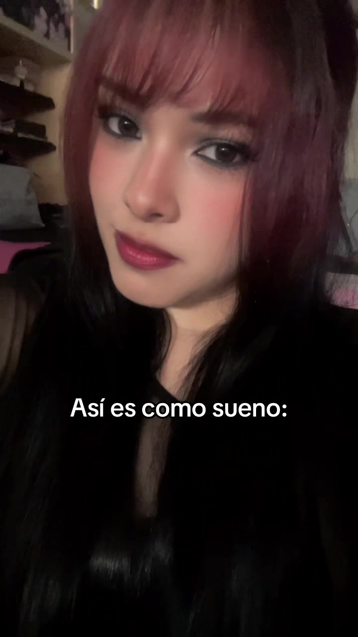 @E L i ♡ ♱⋰♡.