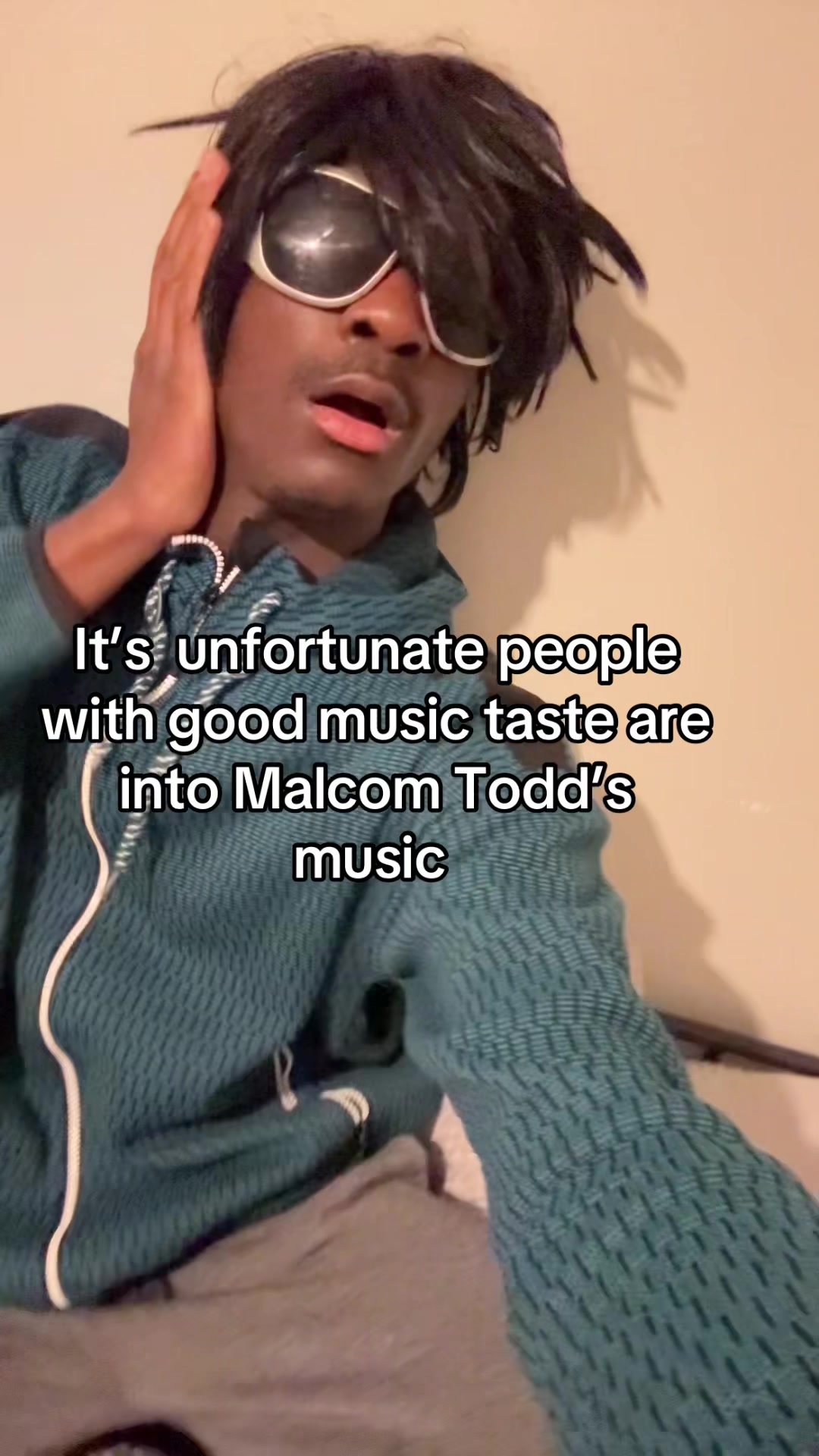 @Stacy(agender)