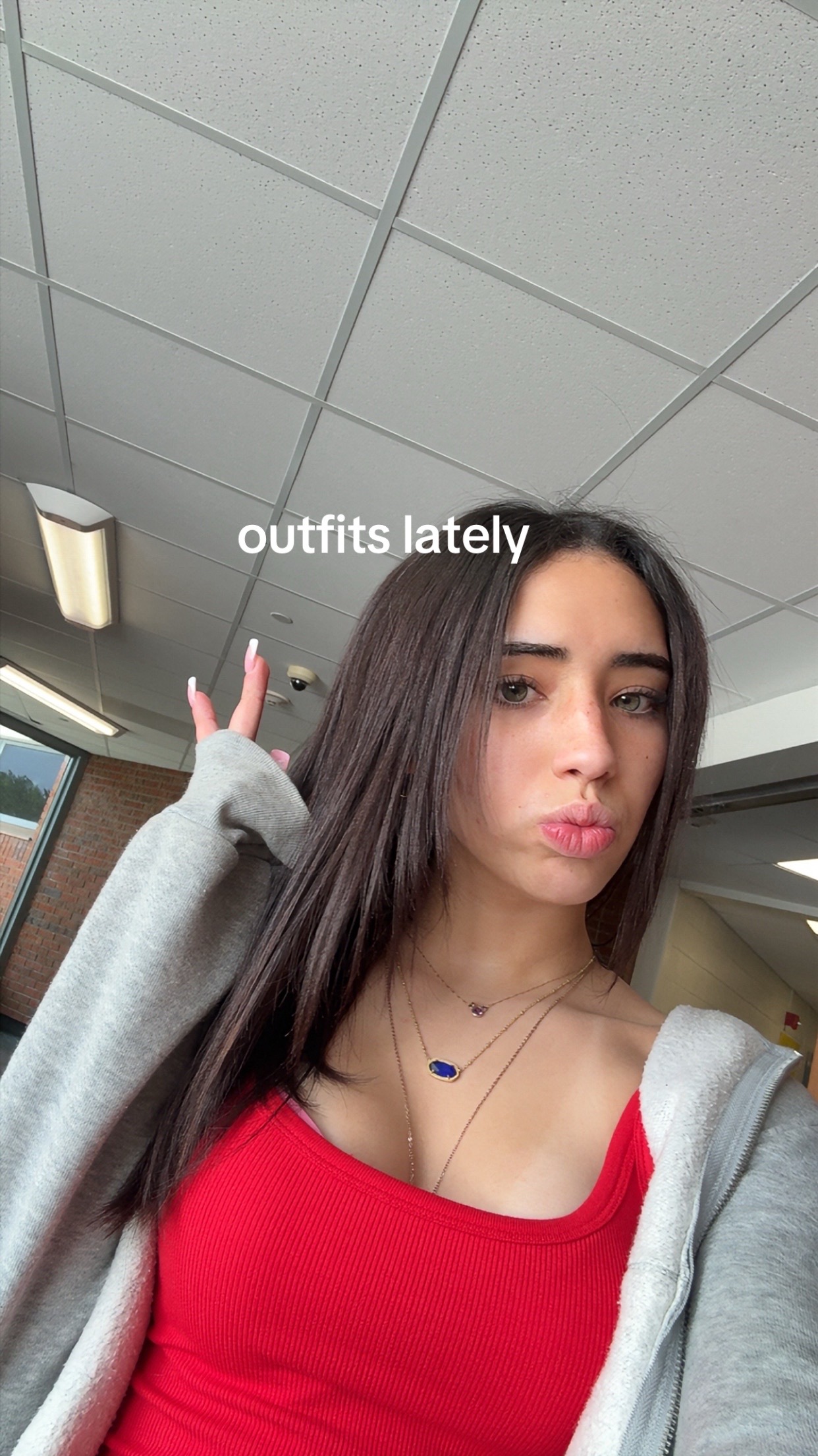 @￼