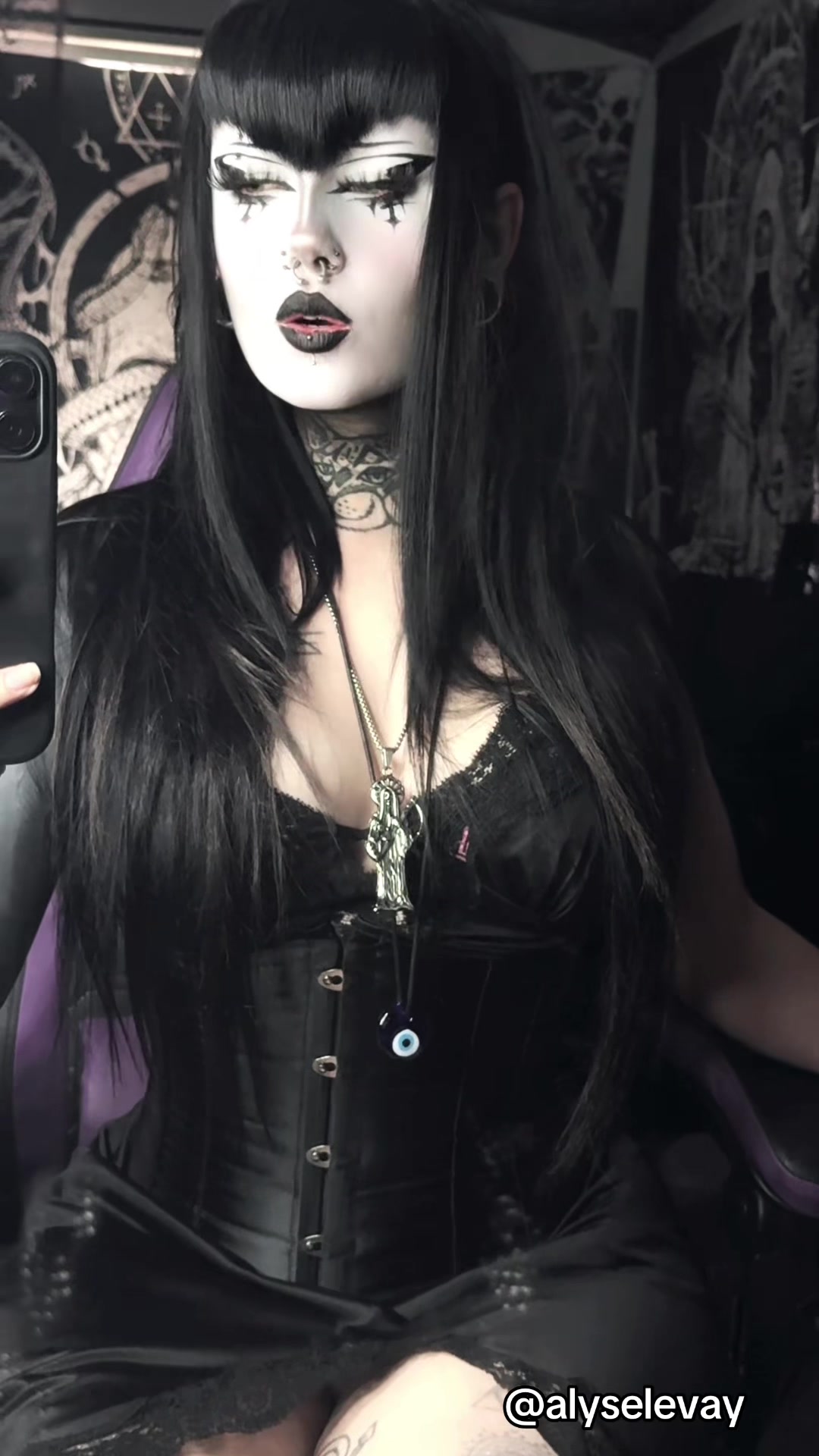 @𝖆𝖑𝖞𝖘𝖊𝖑𝖊𝖛𝖆𝖞.𝖊𝖝𝖊