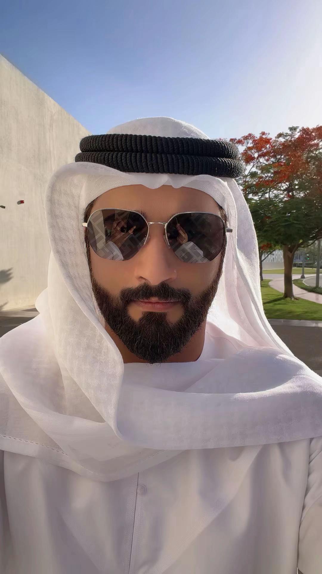 @HAMAD 🇦🇪