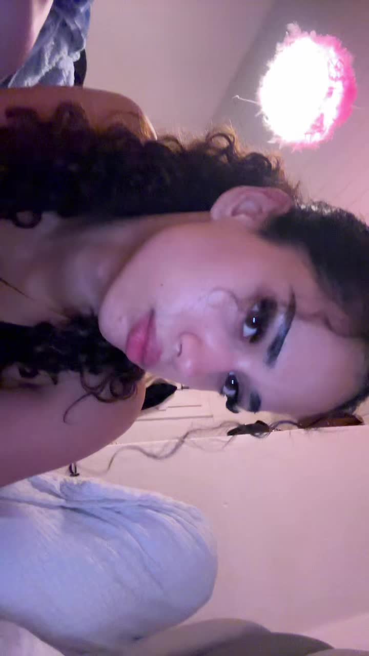 @nisahayro
