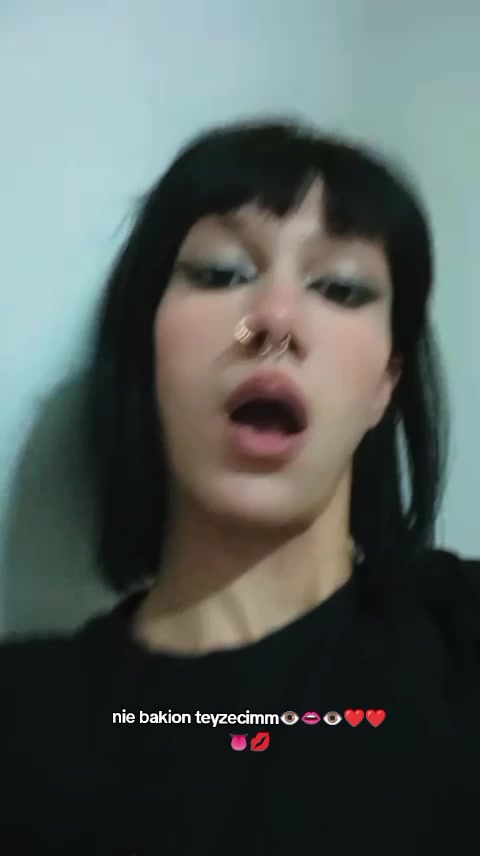 @almiraaaa