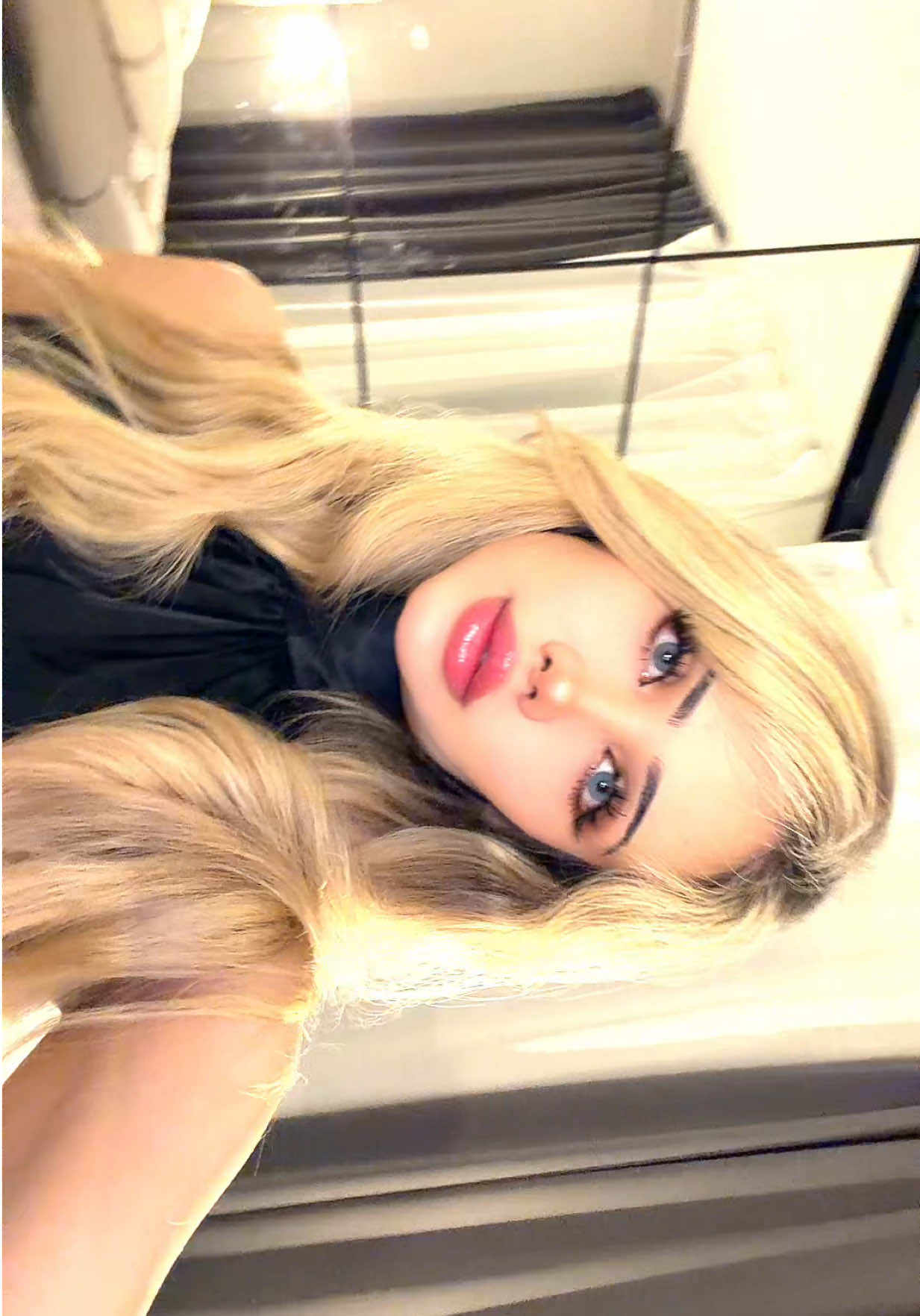 @𝐋𝐢𝐬𝐚