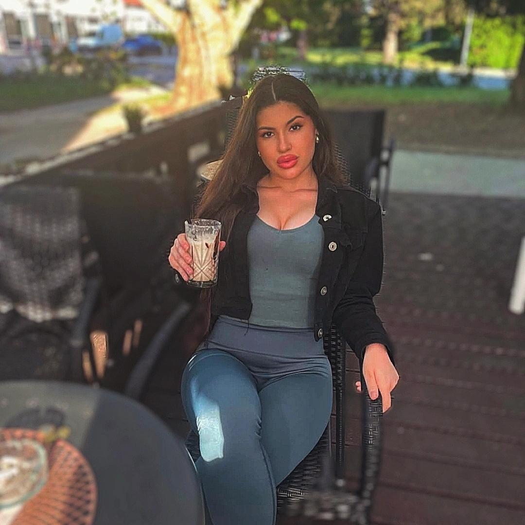 @Olinka Tor&aacute;čov&aacute;