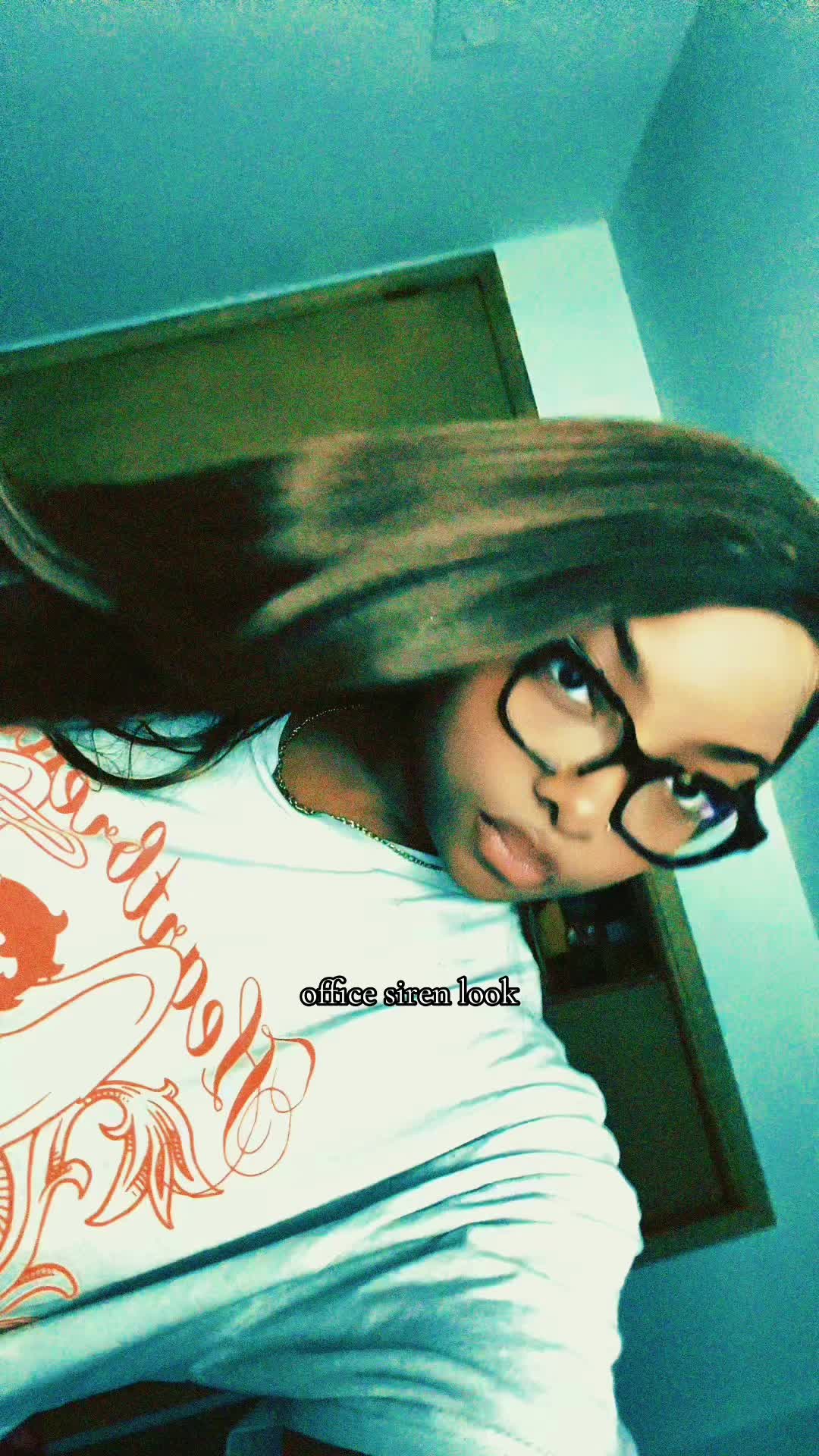 @Naysialuv’