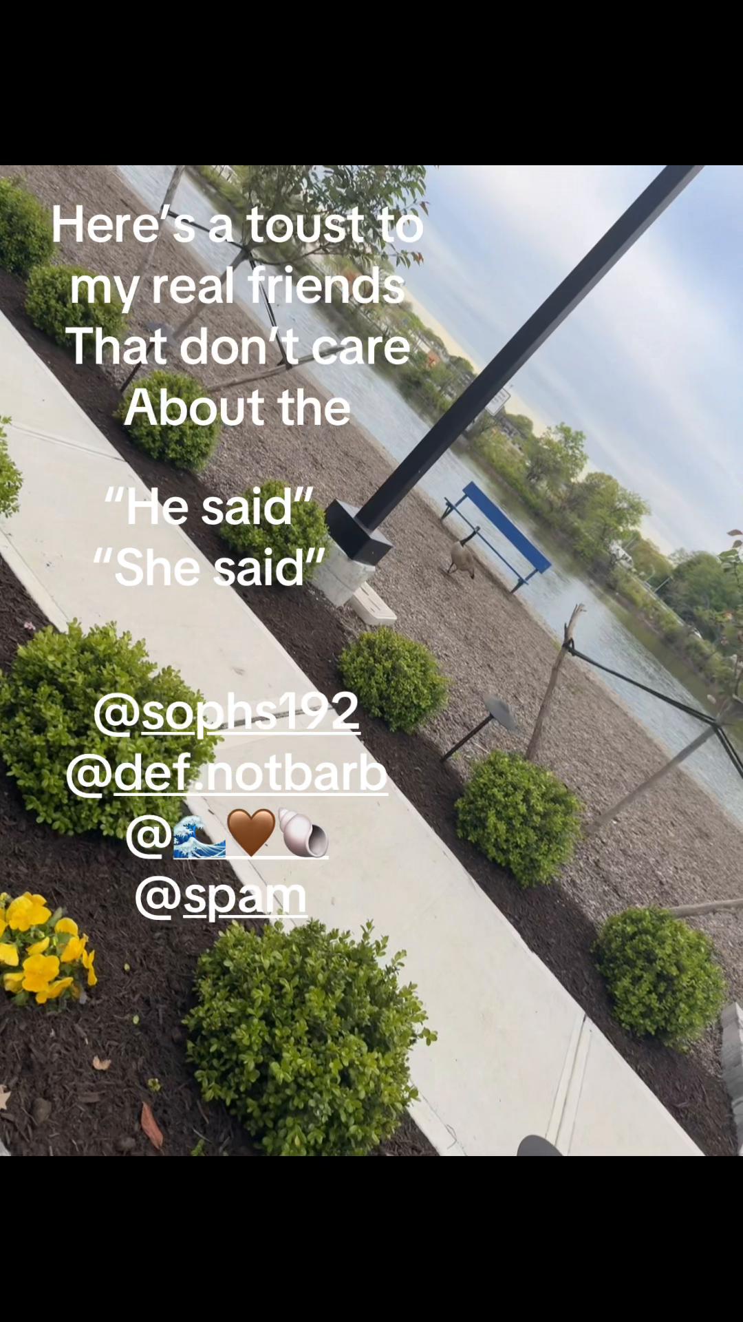 @???