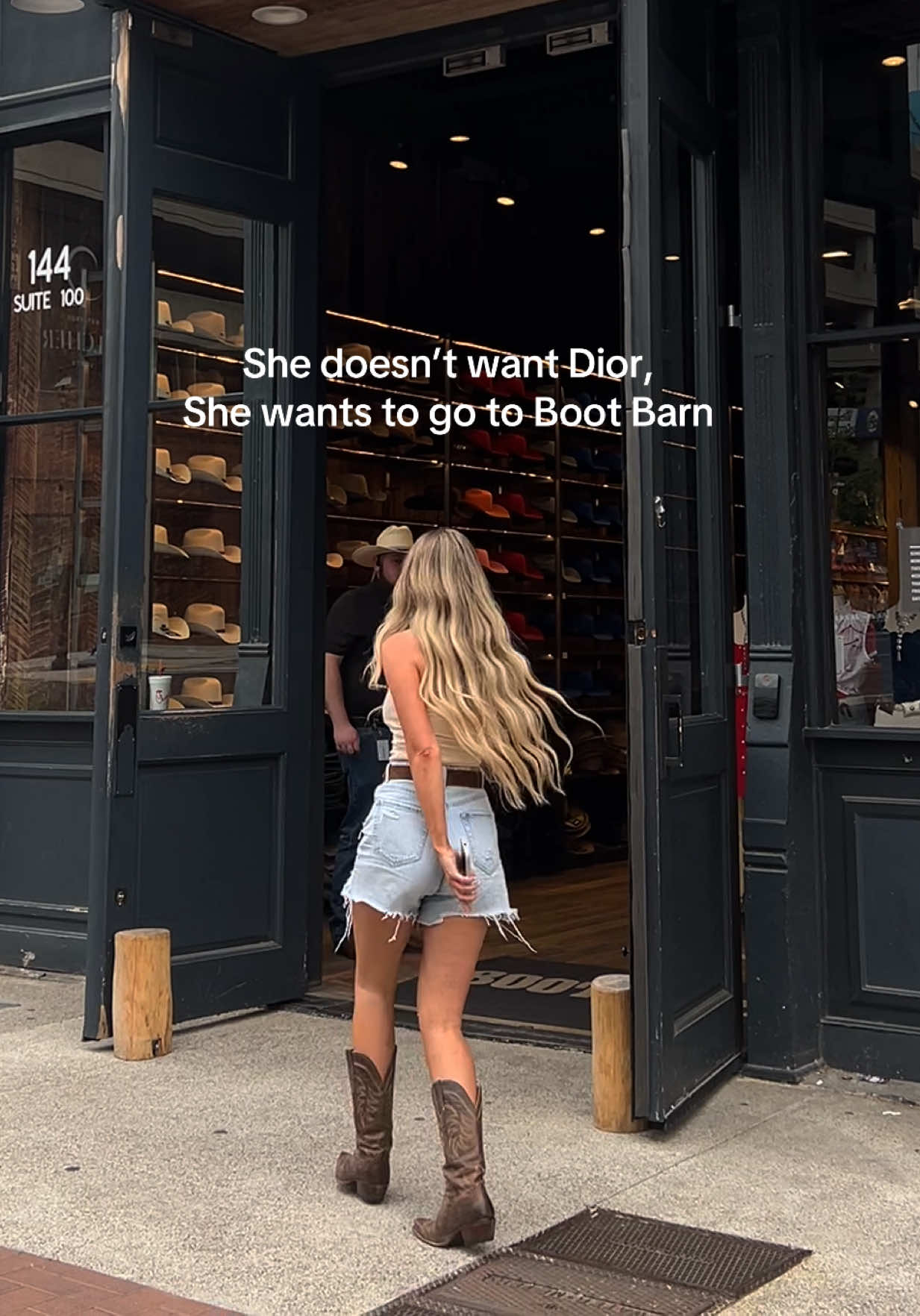 @THE SCOTTISH COWGIRL
