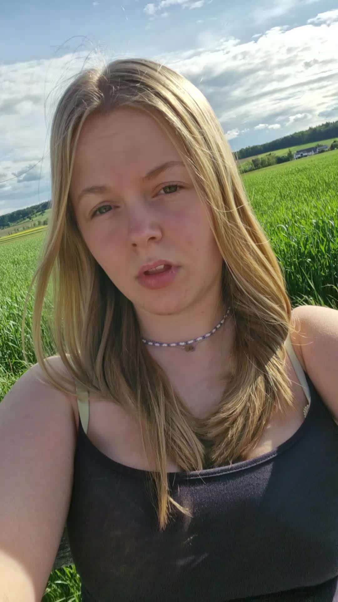 @Lena