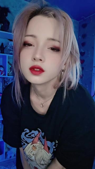 @♥️✨Nellie Myr✨♥️