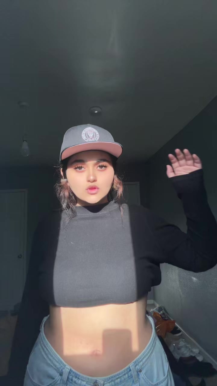 @Sh🅰️yili