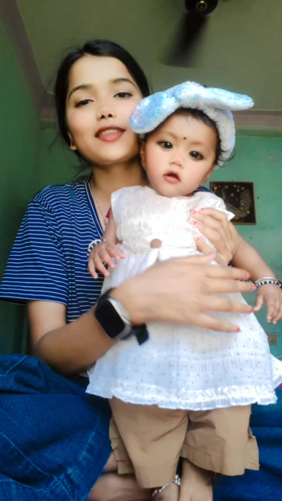 @🥰🥰🥰🥰 Strong Girl 🥰🥰🥰🥰