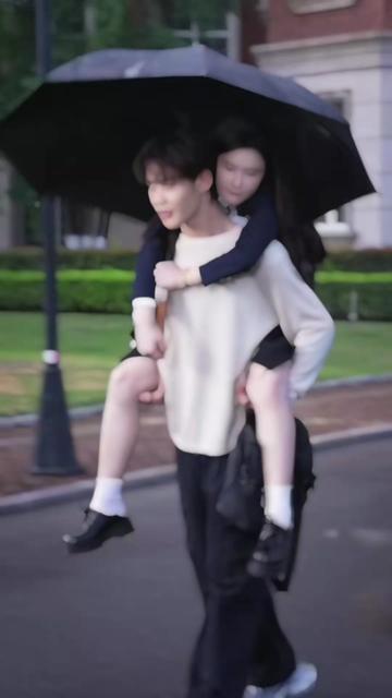 @𝑵𝒐𝒃𝒊 𝑵𝒐𝒃𝒊罗比塔