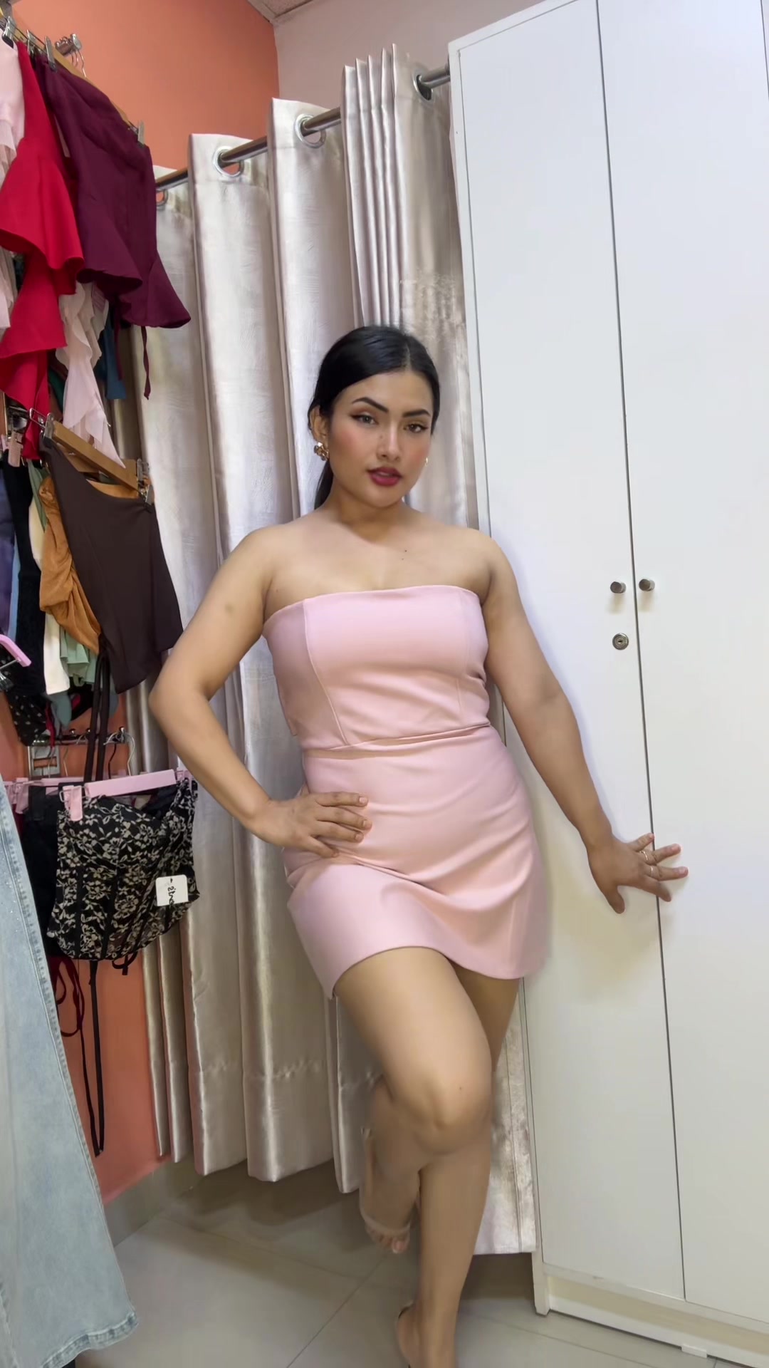 @NELLA BOUTIQUE