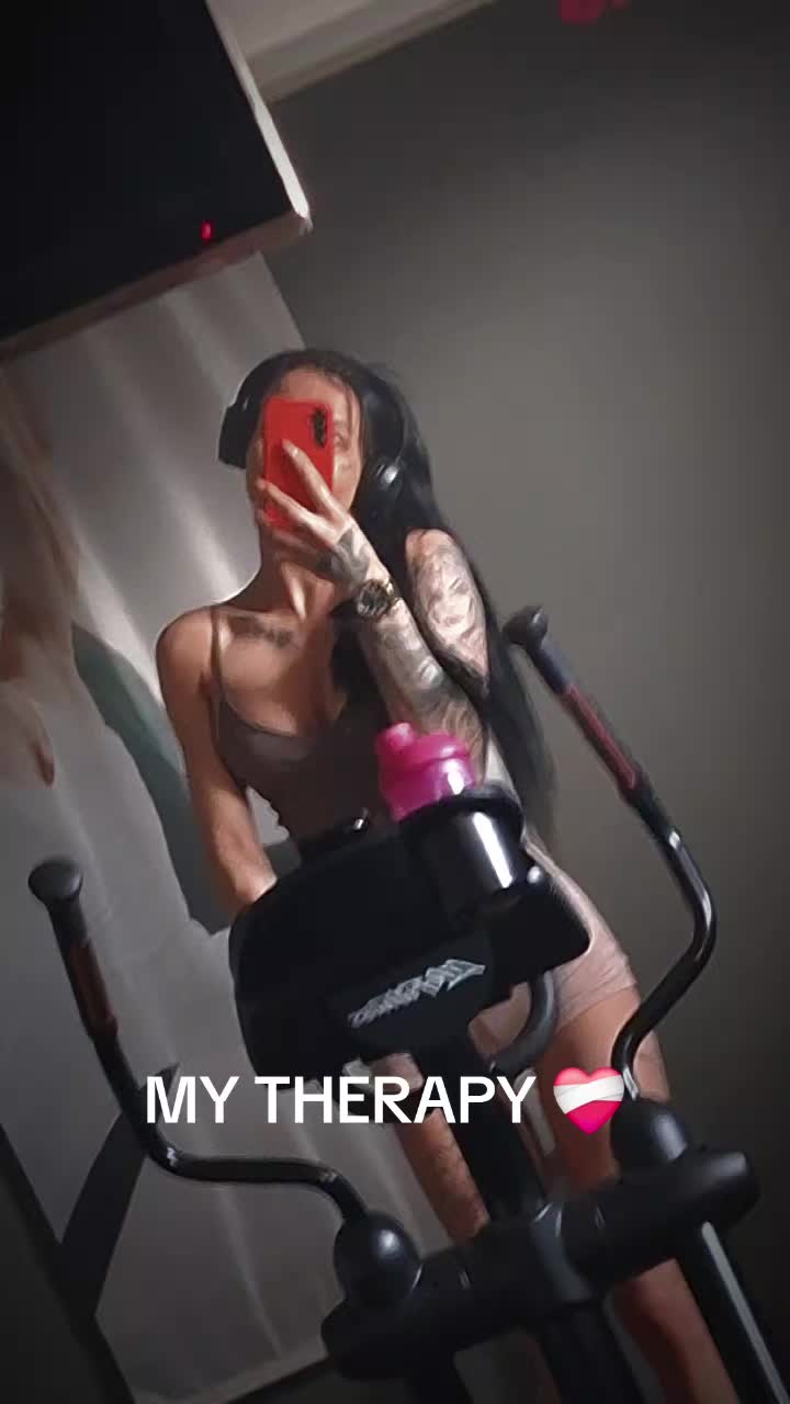 @Nikoletta Georgina