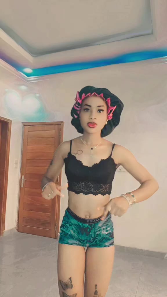 @Jenny Jenny 24452
