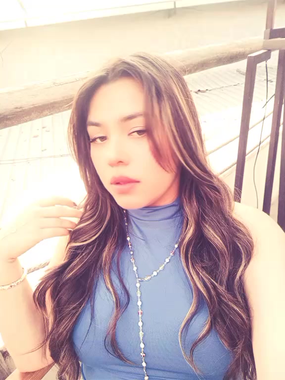 @𝕷𝖆𝕽𝖊🥀