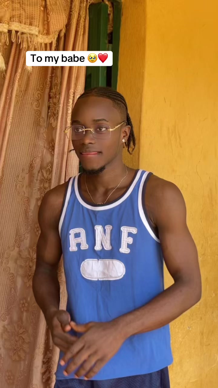 @Dimple king 👑😊