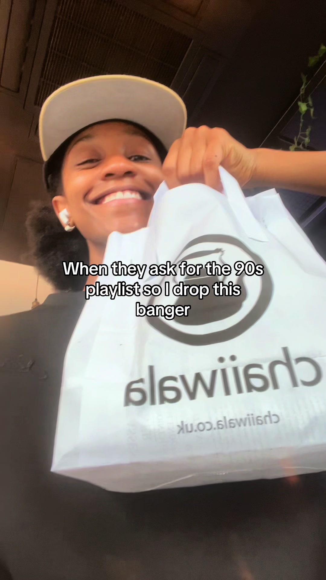 @wholelottavibes._