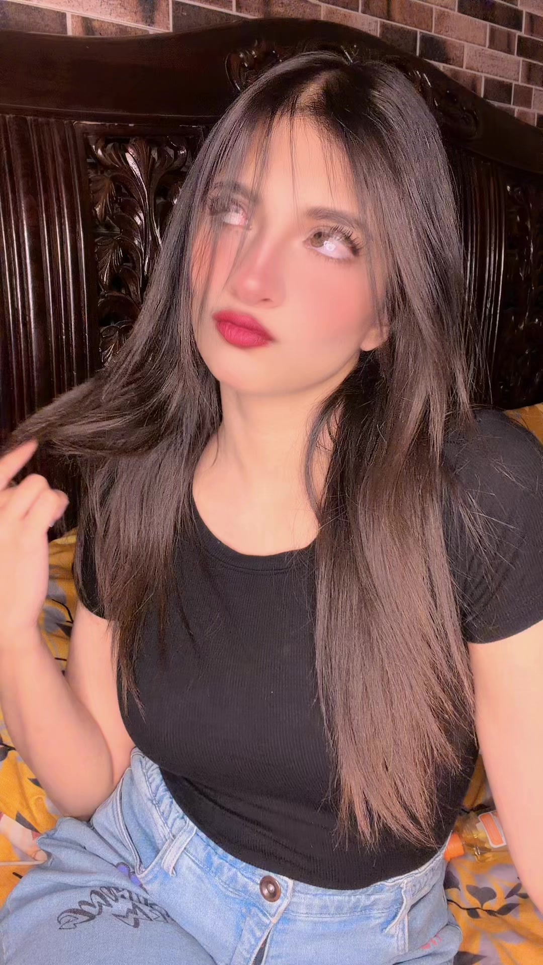 @Malaika Hashmi🐥