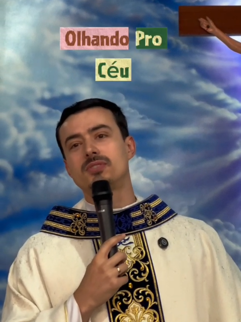 @Padre Tiago